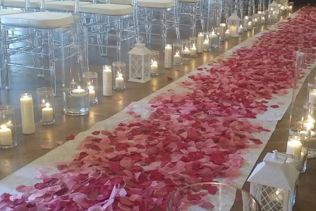 Elysium Event CenterChrystal Chiavari Chairs