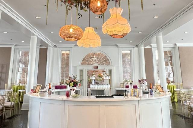 Custom Indoor Bar