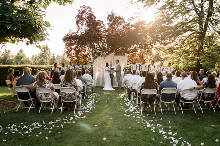 Beautiful Backyard Wedding