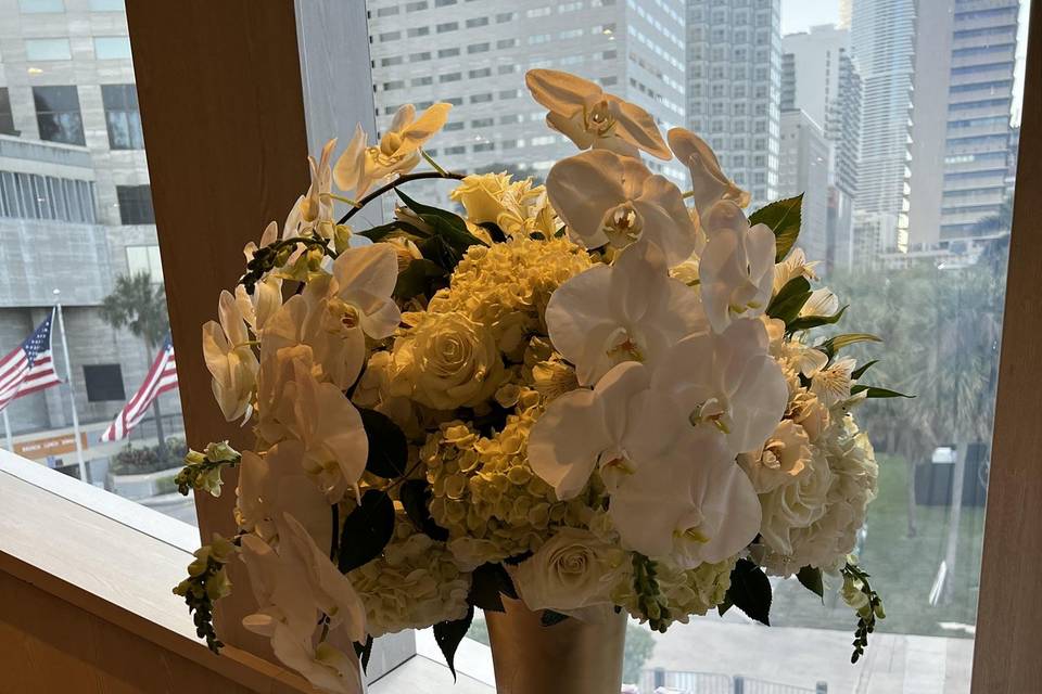 Sweet table arrangement