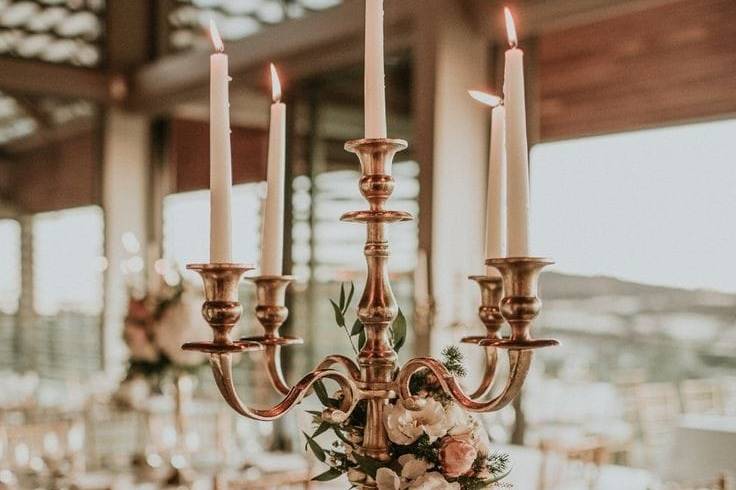 Table arrangement