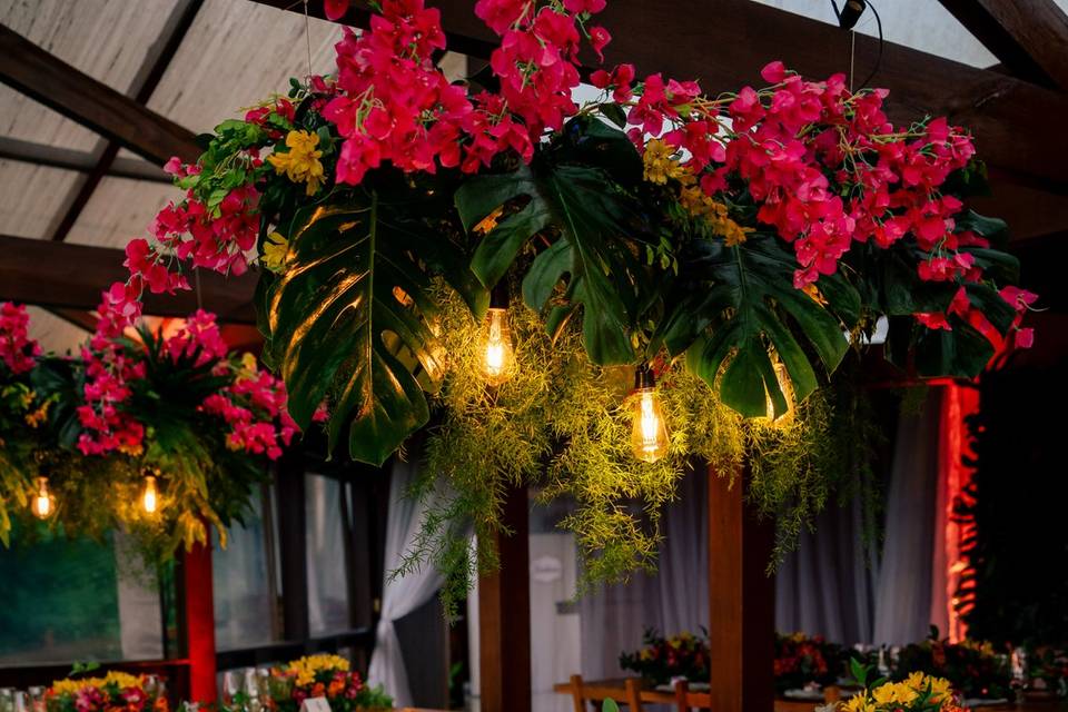 Farm table reception