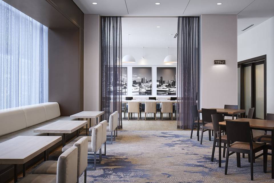 The spacious Hampton Inn lounge is the perfect place to gather and welcome family and friends pre-wedding celebration.
