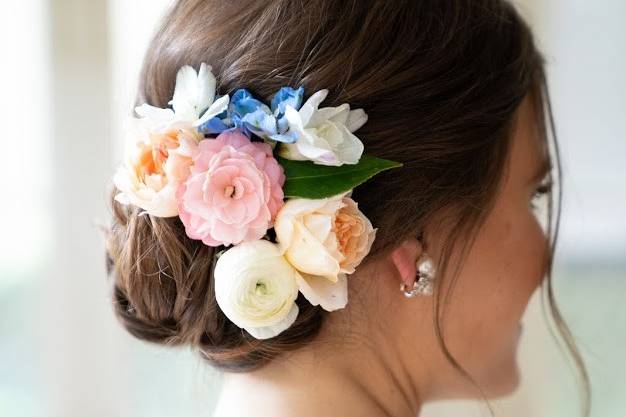 Floral accessories