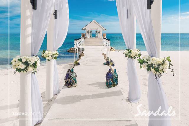 Destination wedding at Sandals