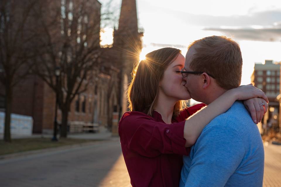 Kiss during the golden hour