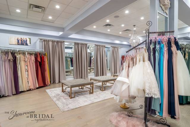 Bridal reflections sale sample sale