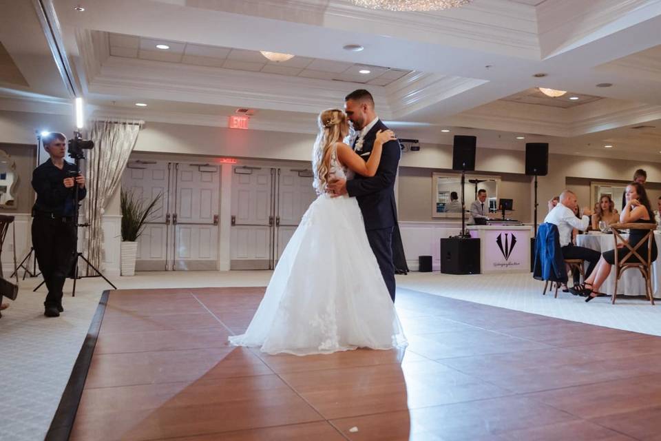 Beautiful first dance!