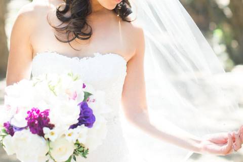 Bride outdoors | Photo by lindsey gage