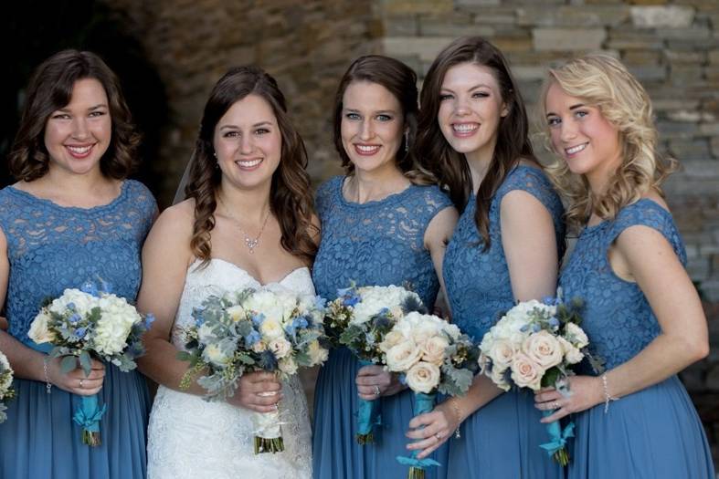 Blue dresses | Photo by chris diset