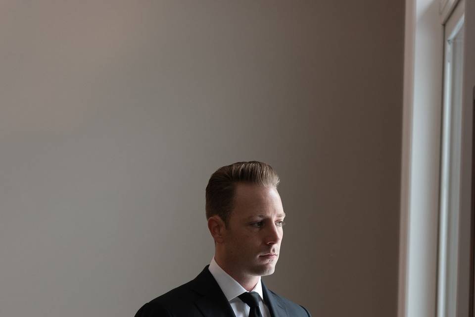 Buttoning the jacket