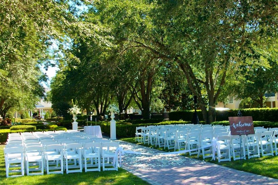 Reunion wedding Linear Park