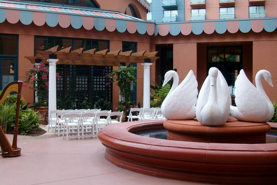 Swan Hotel in West Courtyard