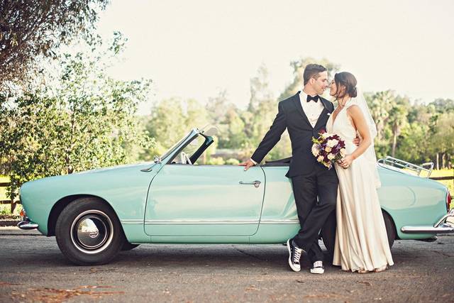 Weddings@covenantpictures.com