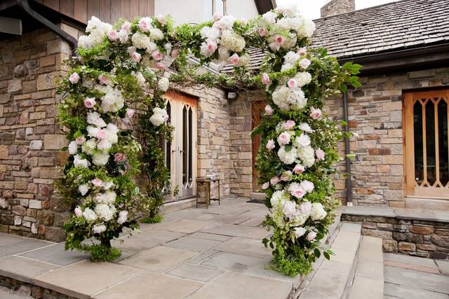 Shi Shi Events - Wedding Planning and Design