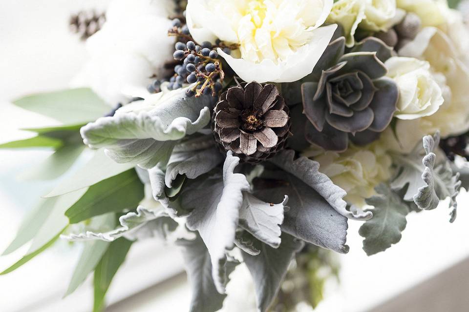 Winter Wedding Flowers