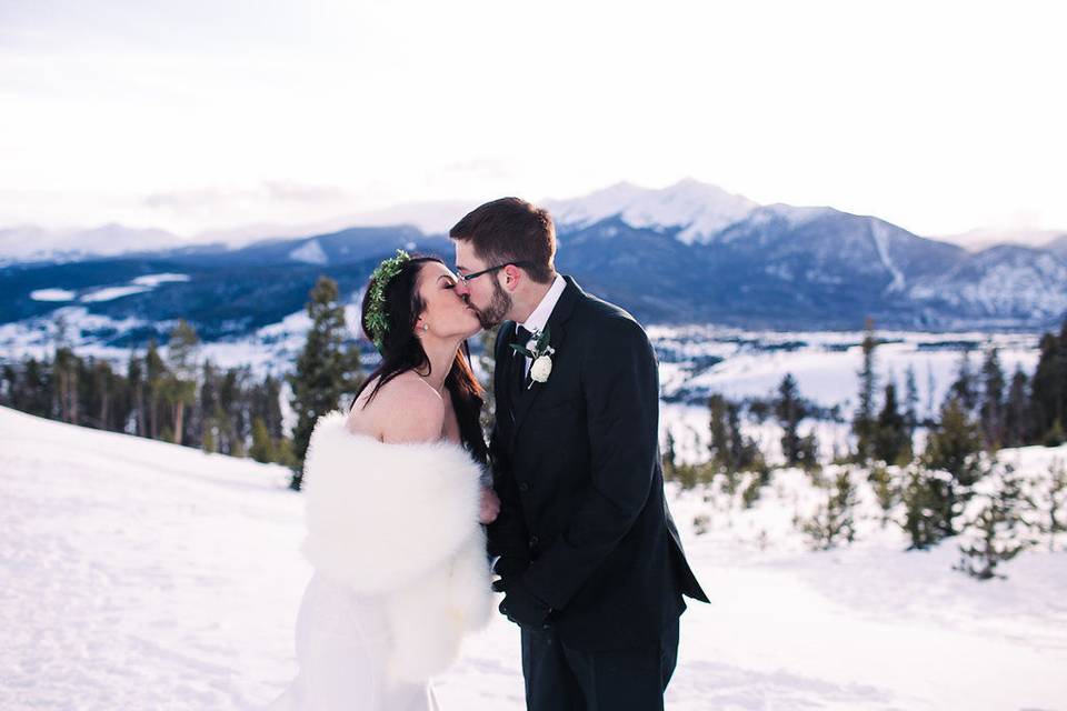 Winter ELopement Sapphire Point