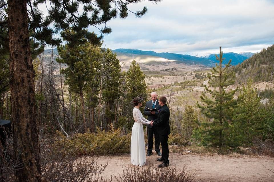 Winter ELopement Sapphire Point