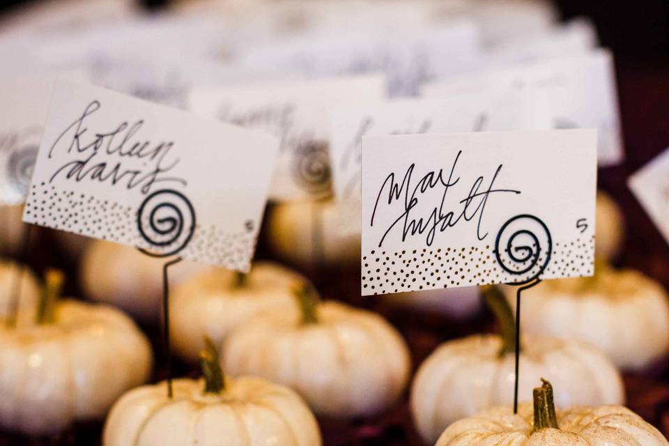 Pumpkin place card holders