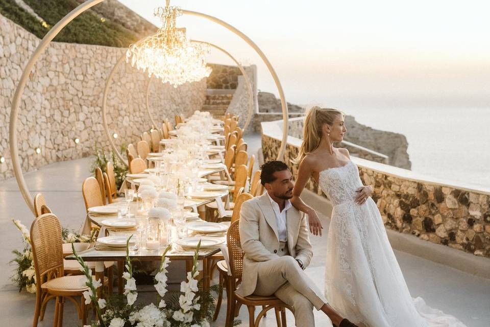 Elegant wedding Santorini