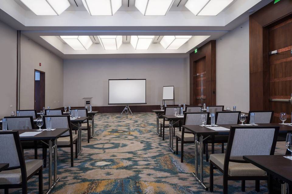 Cacicazgos Meeting Room