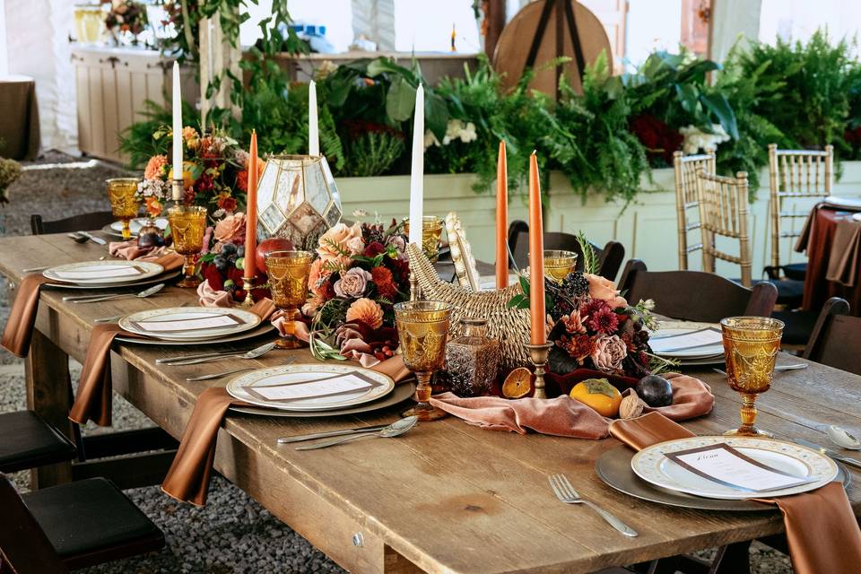 Fall tablescape with fruit