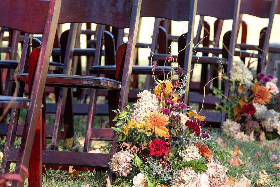 Autumn pew markers