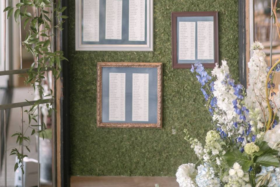 Seating chart with moss