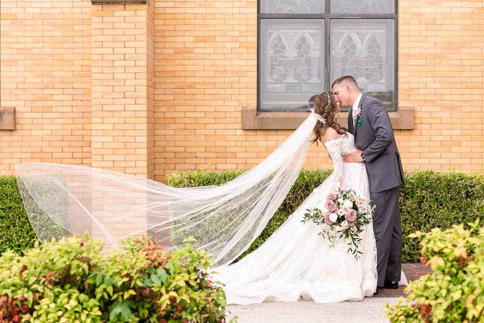 Stunning Veil