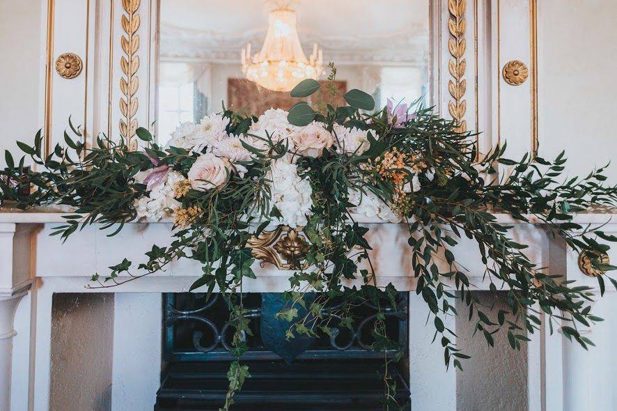 Mantle decor