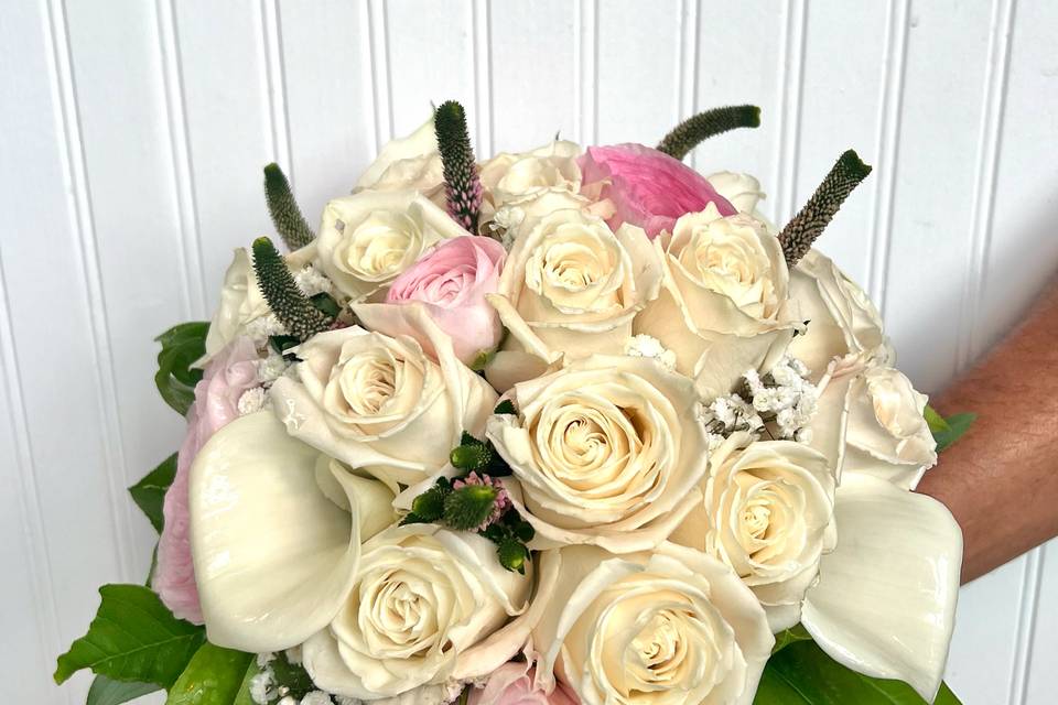 Compact Bridal Bouquet