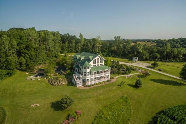 103 Pristine Acres