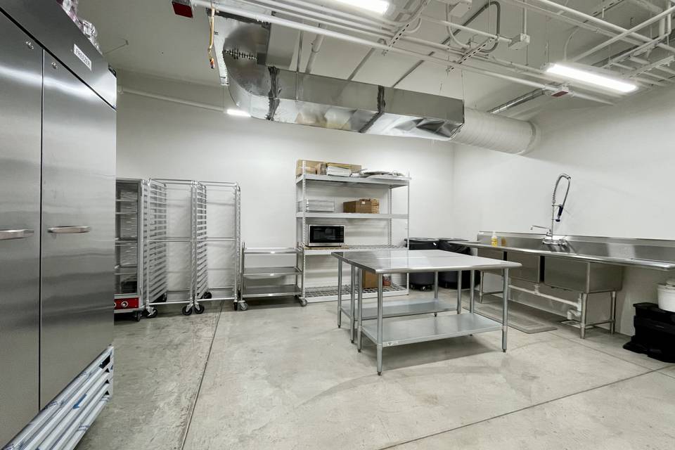 Commercial Prep Kitchn