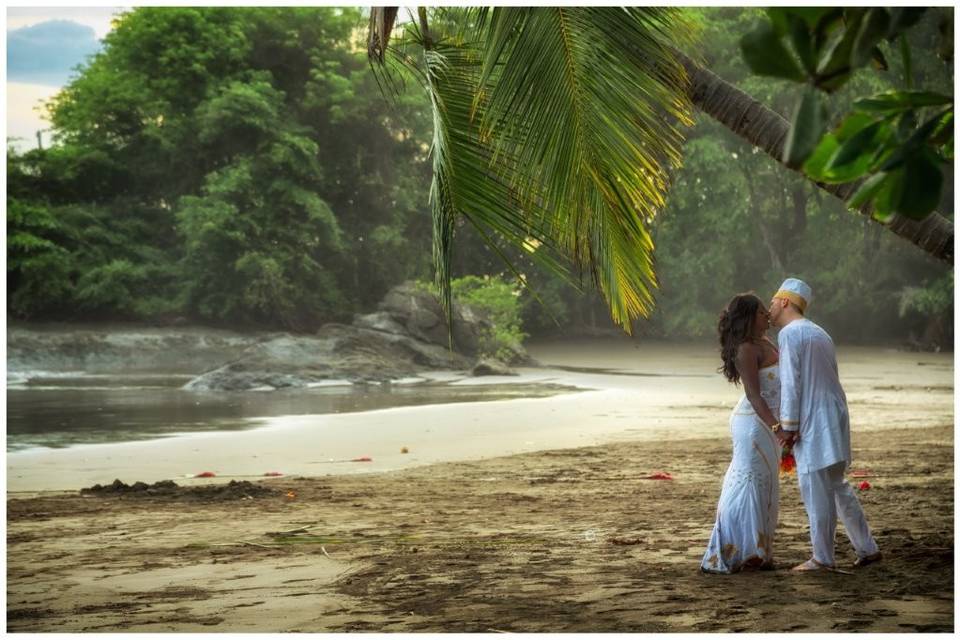 Wedding Costa Rica powered by Hotel Villas Rio Mar