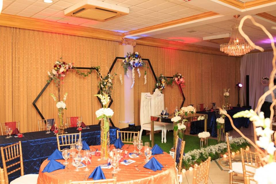 Tuckaway Weddings & Events Creation