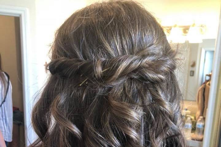 Bridesmaid hairstyle