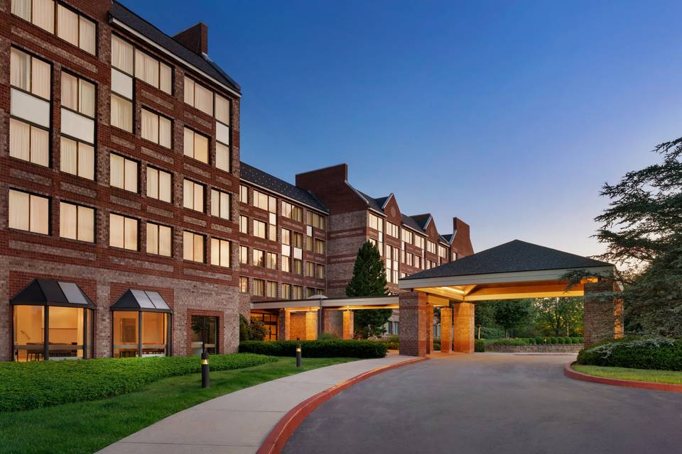 Embassy Suites by Hilton Philadelphia - Valley Forge