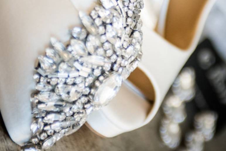 Details of the bride's shoes