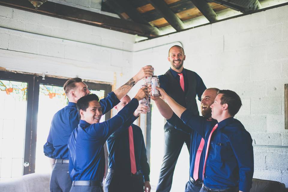 Cheers to the groom!