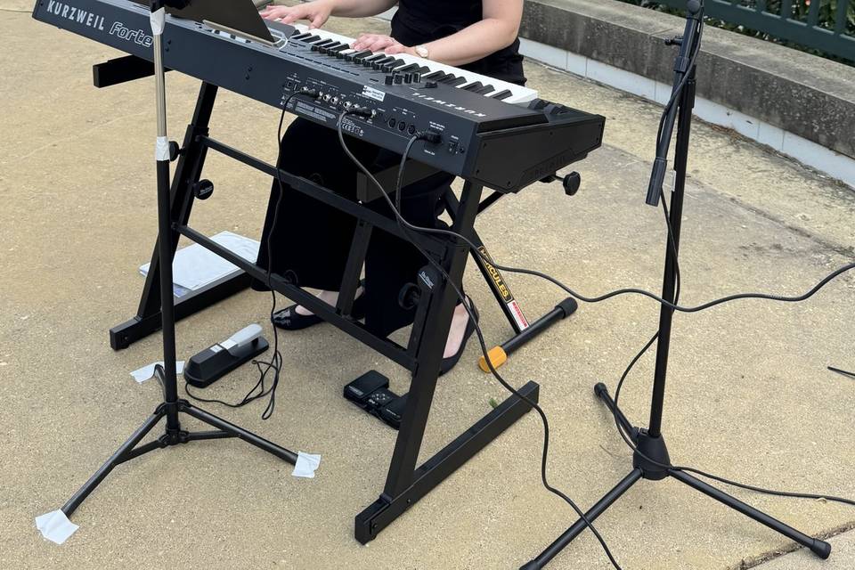 With Piano Pre-Wedding Ceremon