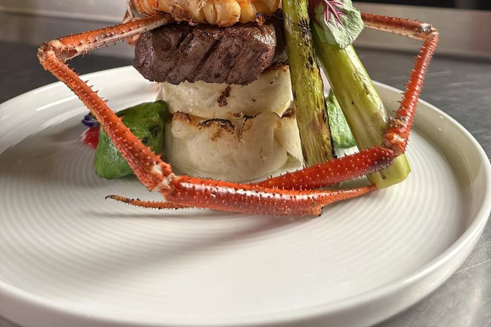 Crab Leg & Steak