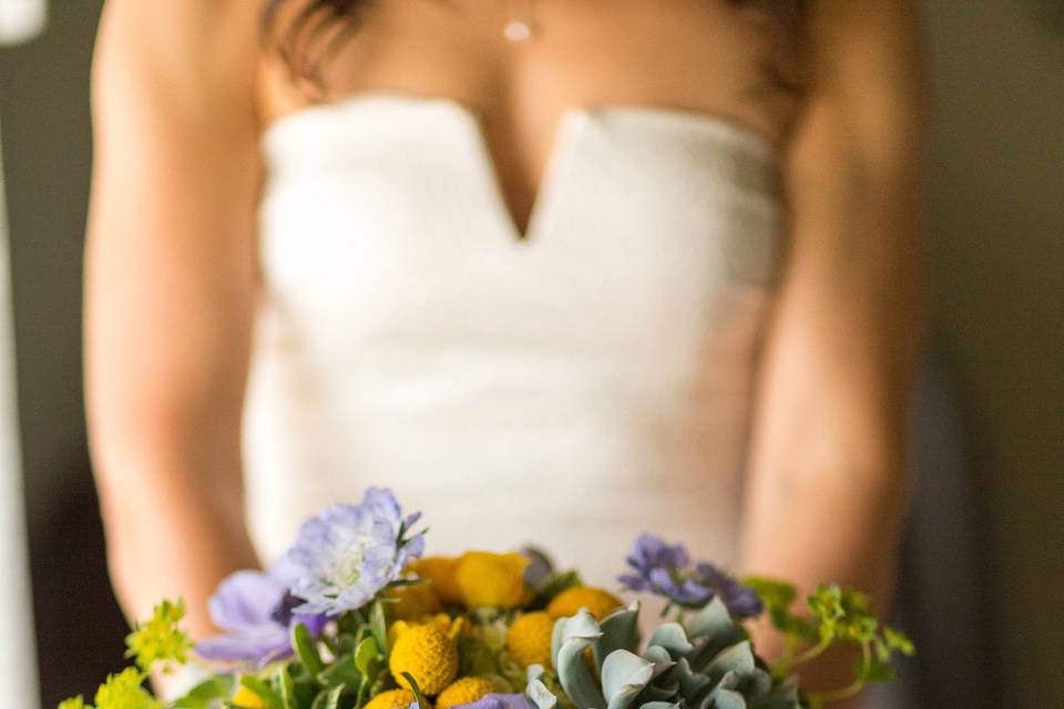 Springy bouquet with succulents