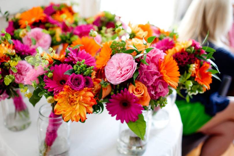 Bright bouquets