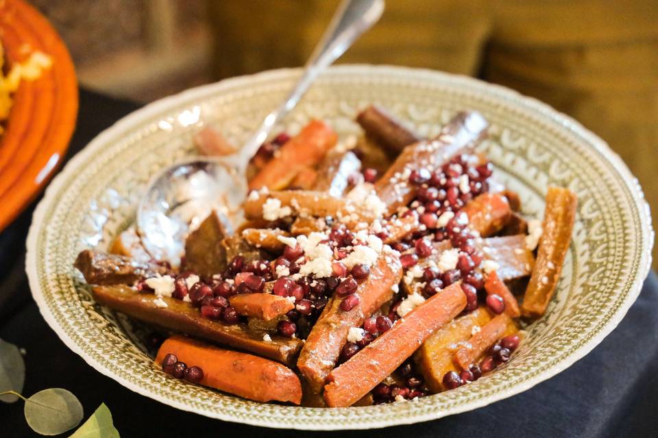 Tahini glazed carrots