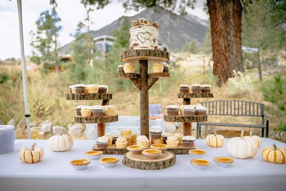 Naked CAKE on a mountain