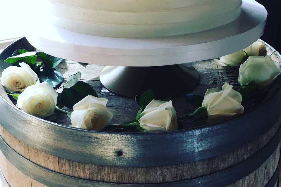 White rose decor