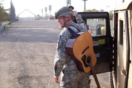 Daniel Jens preparing to perform for US Soldiers in Baghdad, Iraq.
