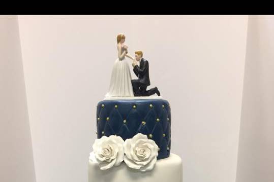 Calandra's Bakery Wedding Cake