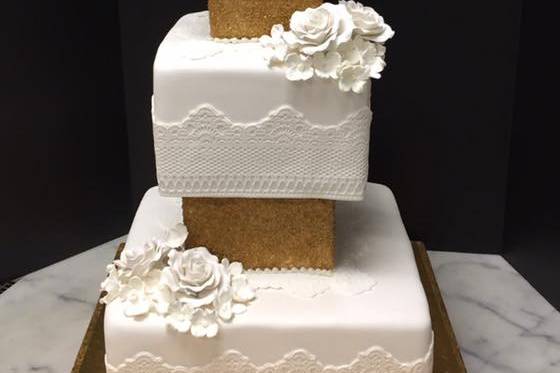 Calandra's Bakery Wedding Cake