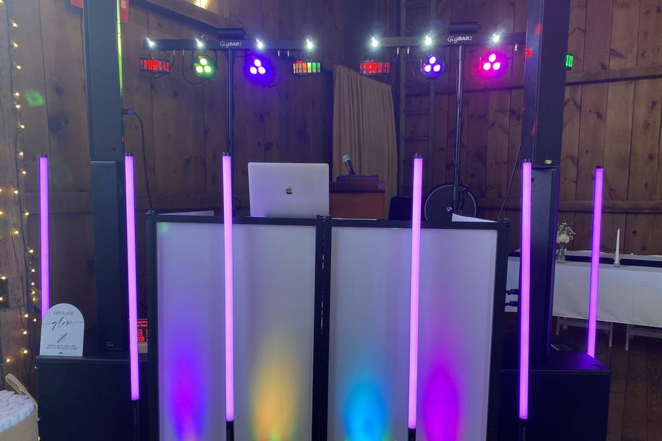 My setup @ a barn wedding